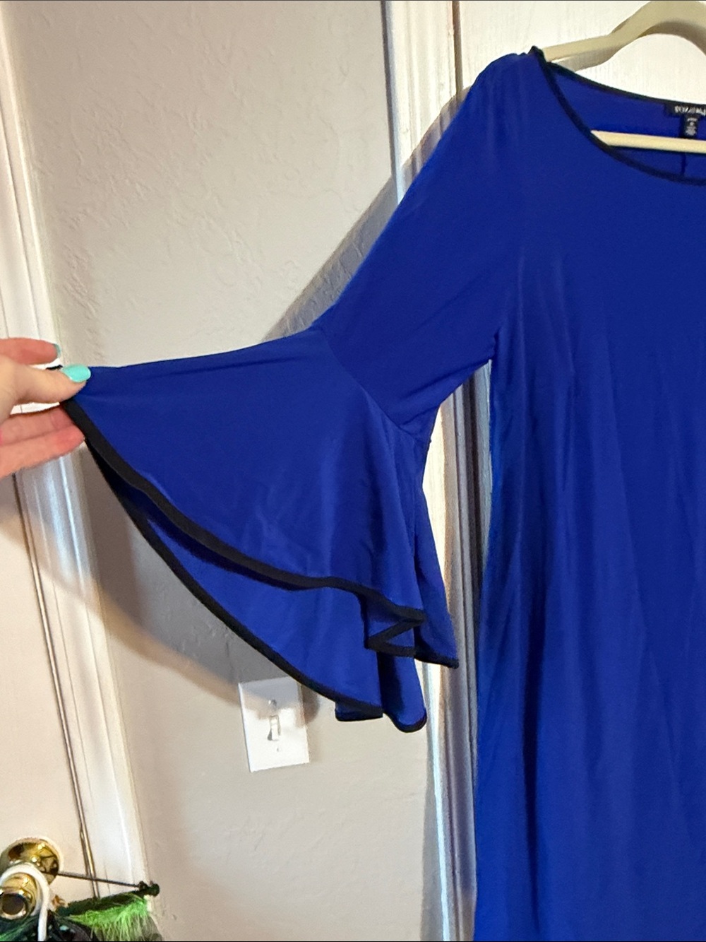 Roz & Ali Royal Blue Shift Dress with Black Trim - Picture 3 of 4